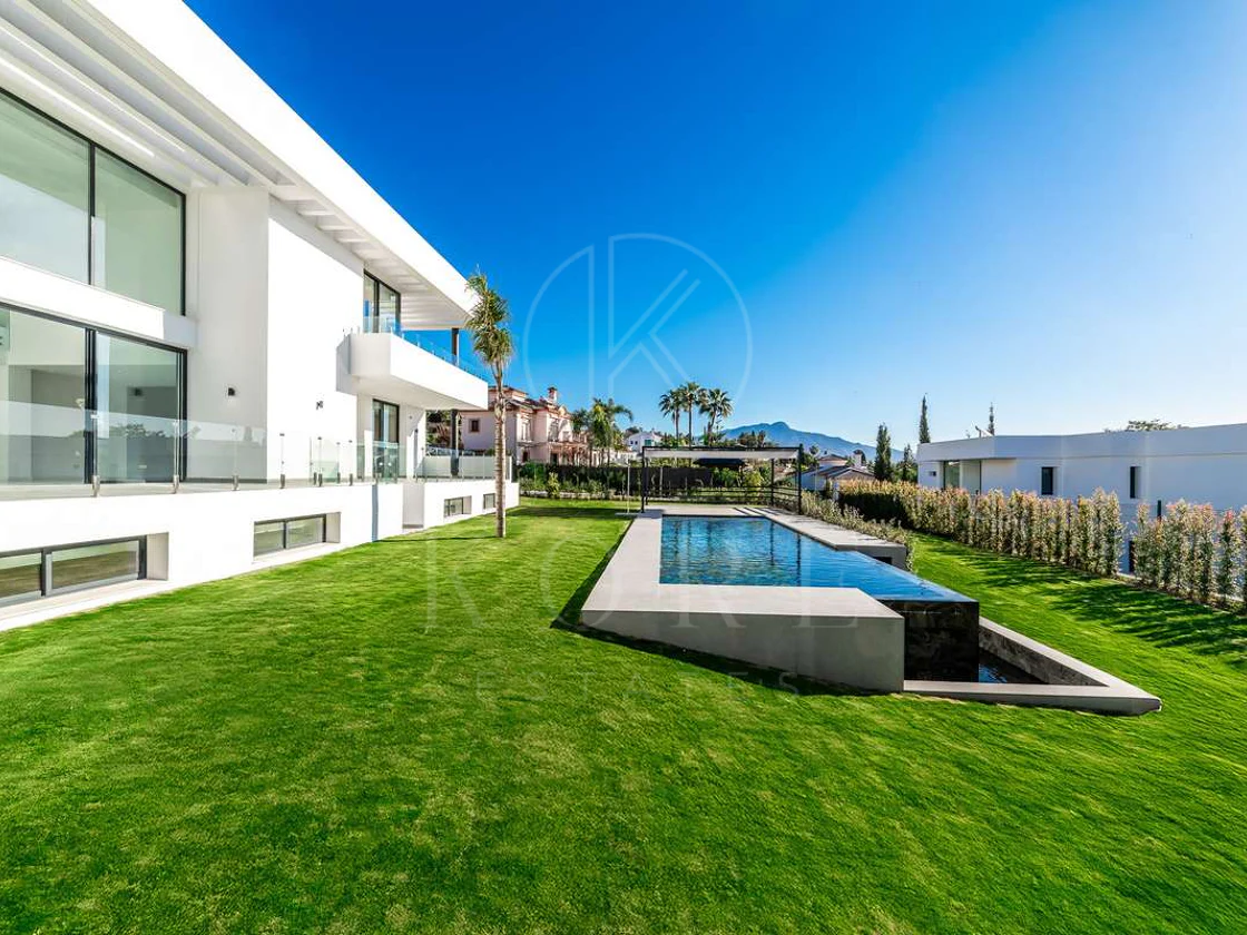Development in El Paraiso, Estepona East