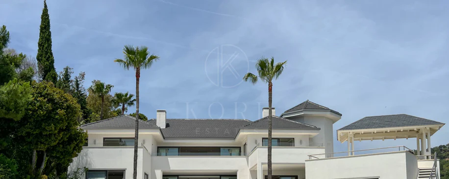 Fantastic modern villa with amazing panoramic sea views in La Zagaleta