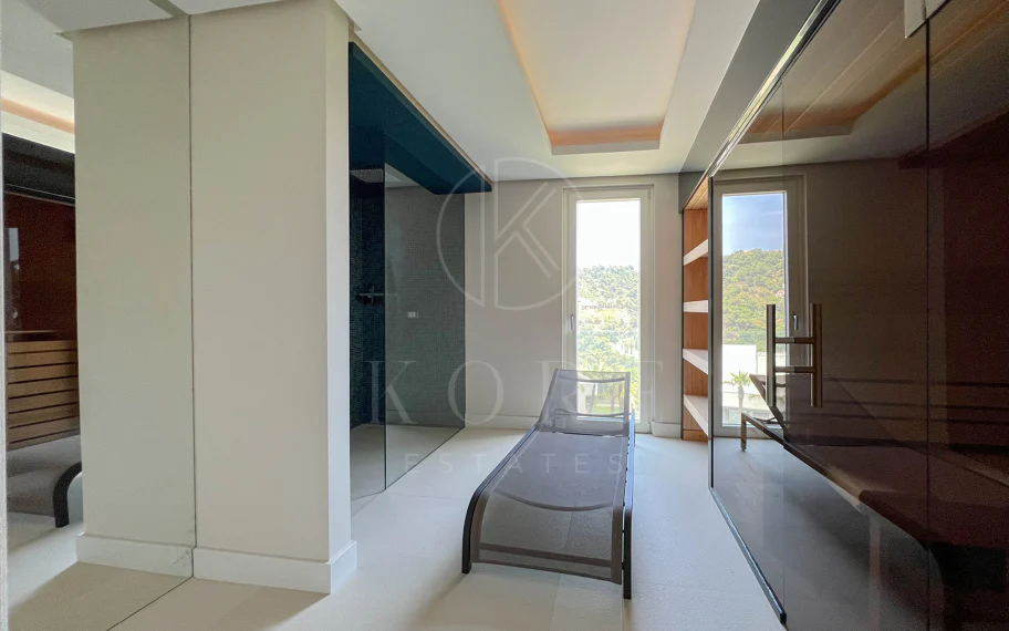Fantástica villa moderna con increíbles vistas panorámicas al mar