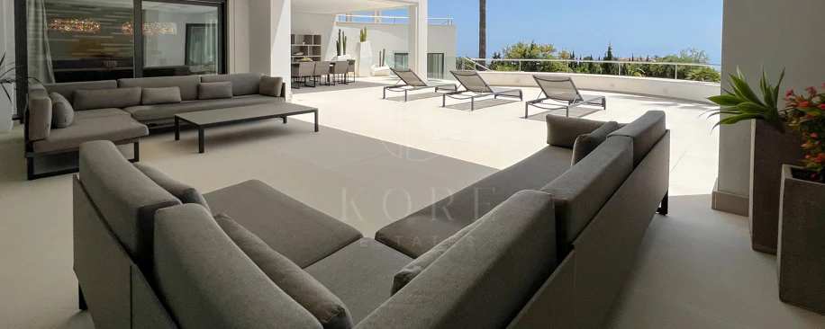 Fantastic modern villa with amazing panoramic sea views in La Zagaleta