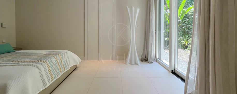 Fantastic modern villa with amazing panoramic sea views in La Zagaleta