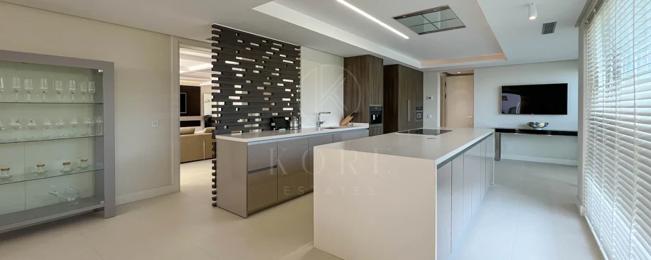 Fantastic modern villa with amazing panoramic sea views in La Zagaleta