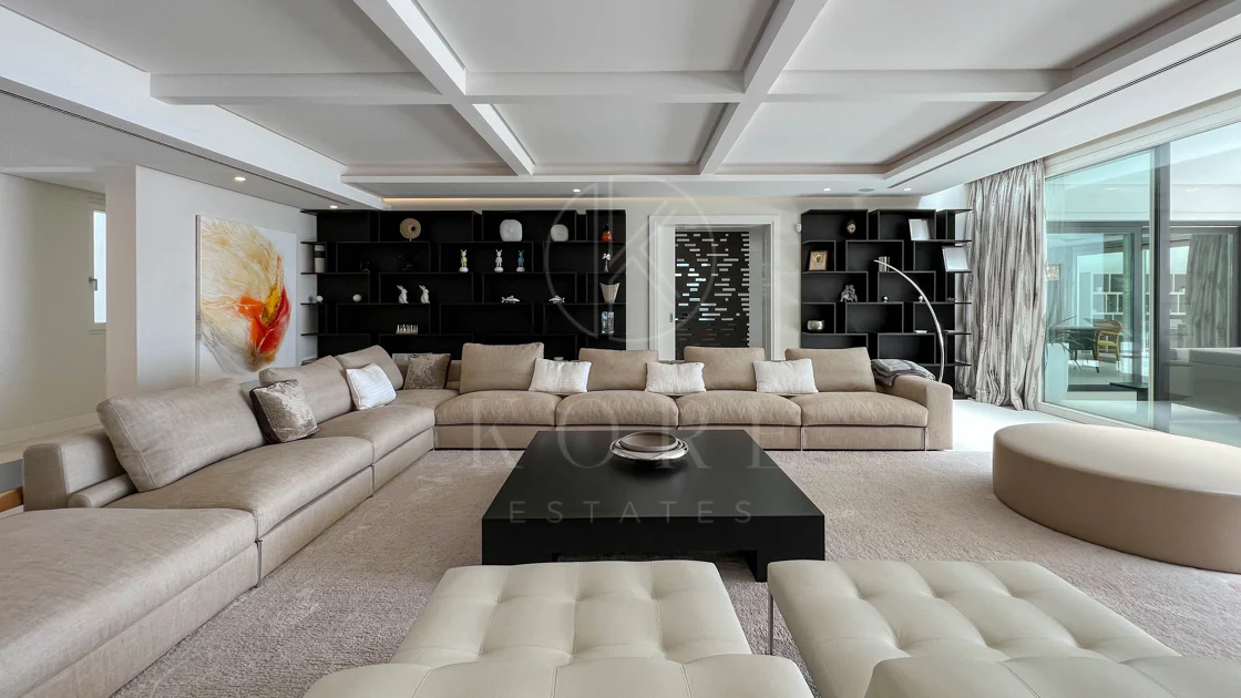 Fantastic modern villa with amazing panoramic sea views in La Zagaleta