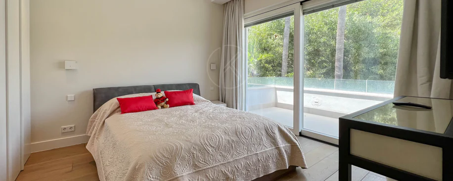 Fantastic modern villa with amazing panoramic sea views in La Zagaleta