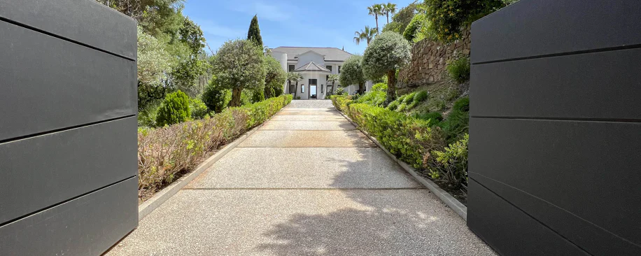 Fantastic modern villa with amazing panoramic sea views in La Zagaleta