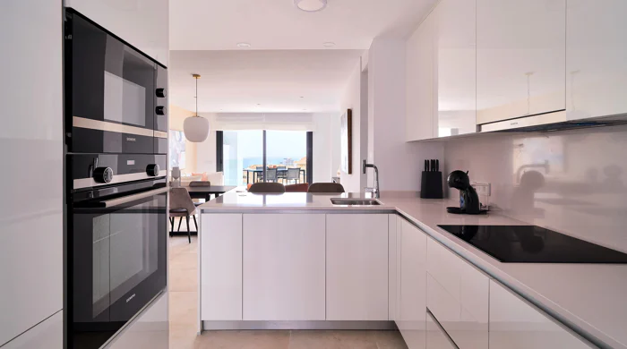 Spectacular New Development in Higuerón Beachside
