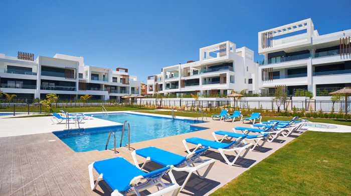 Key Ready - Last Unit - Fully furnished ground Floor in the New Golden Mile - UFH + South Orientation