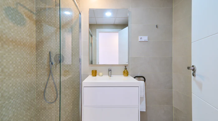 Key Ready - Last Unit - Fully furnished ground Floor in the New Golden Mile - UFH + South Orientation