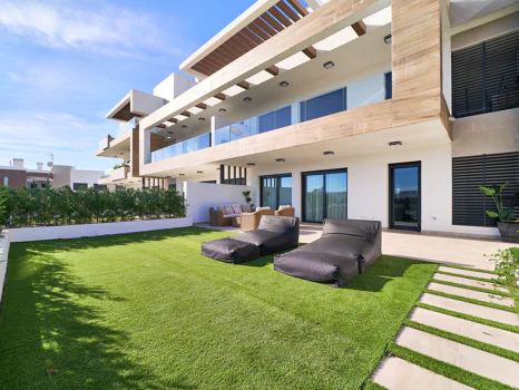 Key Ready new development of luxury apartments in a prime location next to Puerto Banús - Fully Furnished