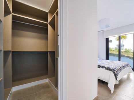 Key Ready new development of luxury apartments in a prime location next to Puerto Banús - Fully Furnished