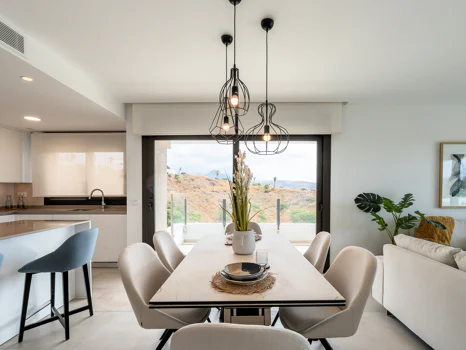 New project in the New Golden Mile with spectacular sea views