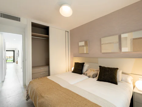 New project in the New Golden Mile with spectacular sea views