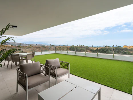 New project in the New Golden Mile with spectacular sea views