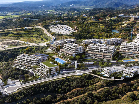 New project in the New Golden Mile with spectacular sea views