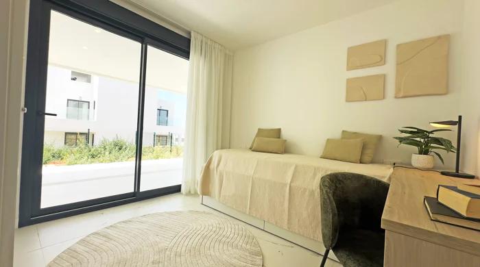 Azata Delmare - Casares Costa - Apartments with spectacular sea views. Strategically located 250m from the beach, Azata Delmare is a complex of 74 apartments of 2 and 3 bedrooms.
