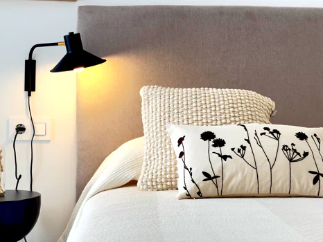 Azata Delmare - Casares Costa - Apartments with spectacular sea views. Strategically located 250m from the beach, Azata Delmare is a complex of 74 apartments of 2 and 3 bedrooms.
