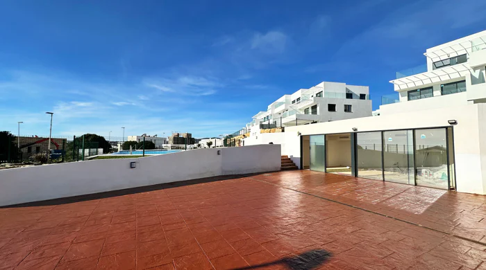 Azata Delmare - Casares Costa - Apartments with spectacular sea views. Strategically located 250m from the beach, Azata Delmare is a complex of 74 apartments of 2 and 3 bedrooms.