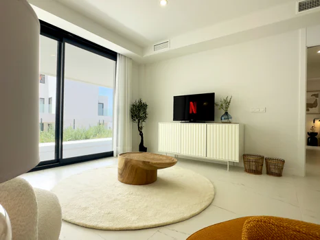 Azata Delmare - Casares Costa - Apartments with spectacular sea views. Strategically located 250m from the beach, Azata Delmare is a complex of 74 apartments of 2 and 3 bedrooms.
