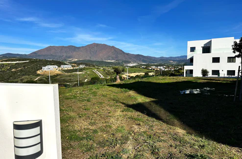 Azata Delmare  - Casares Costa - Apartments with spectacular sea views. Strategically located 250m from the beach, Azata Delmare is a complex of 74 apartments of 2 and 3 bedrooms.