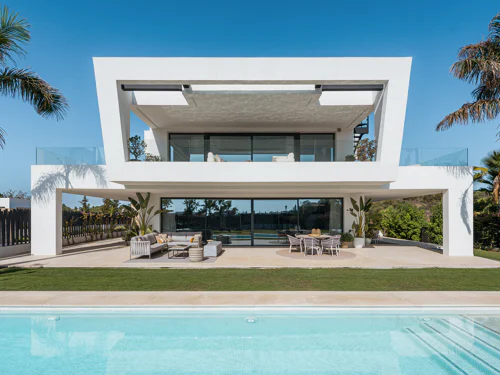 Villa for sale in Marbella Golden Mile