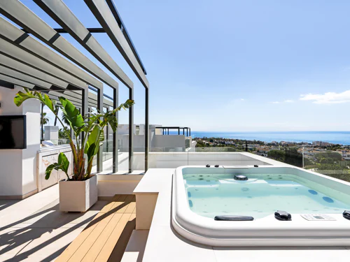 Semi Detached Villa for sale in Sierra Blanca, Marbella Golden Mile