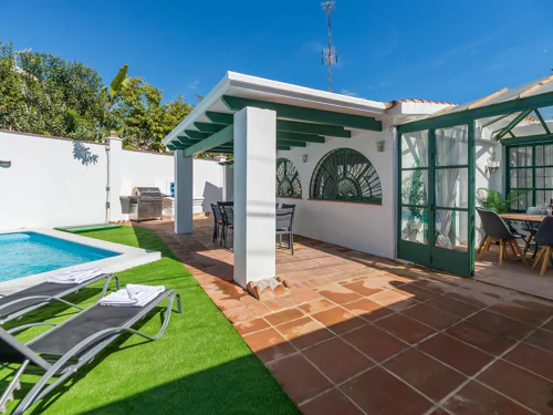 Villa for sale in Nueva Andalucia, Marbella