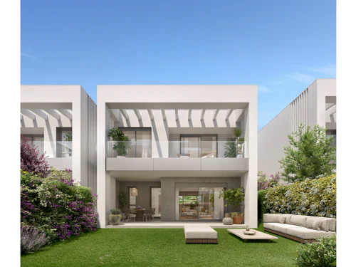 Town House for sale in Elviria Playa, Marbella East