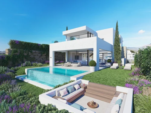 Villa for sale in Estepona