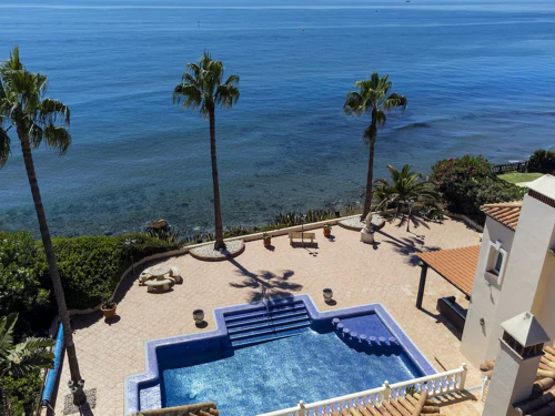 Villa for sale in Marbesa, Marbella East