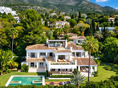 Villa for sale in Marbella Golden Mile