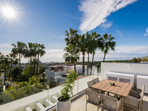 Semi Detached House for sale in Sierra Blanca, Marbella Golden Mile