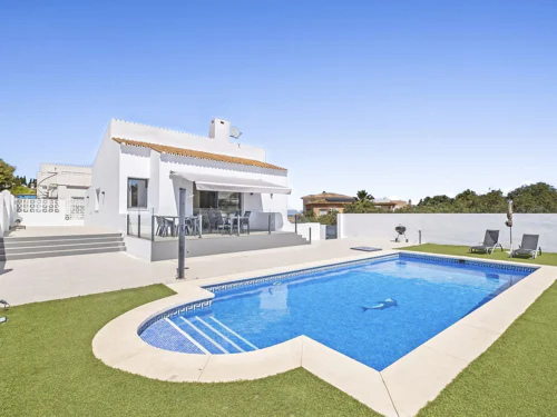 Villa for sale in El Faro, Mijas Costa