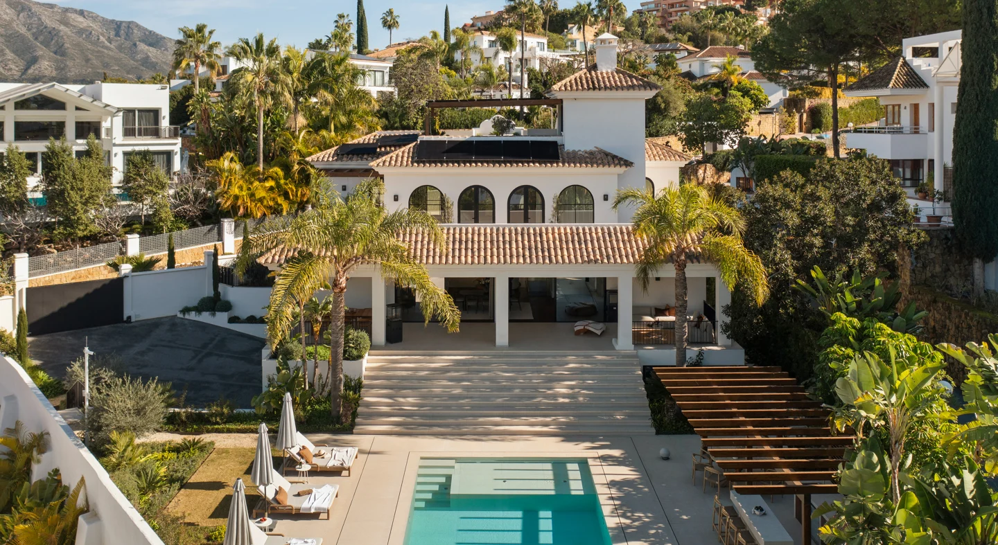 Villa for sale in Nueva Andalucia, Marbella