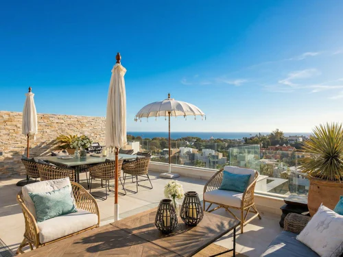 Duplex Penthouse for sale in Cabopino, Marbella East