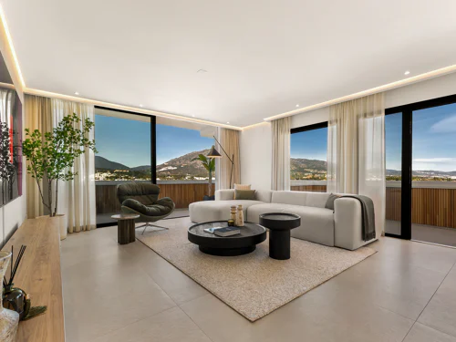 Penthouse for sale in Nueva Andalucia, Marbella