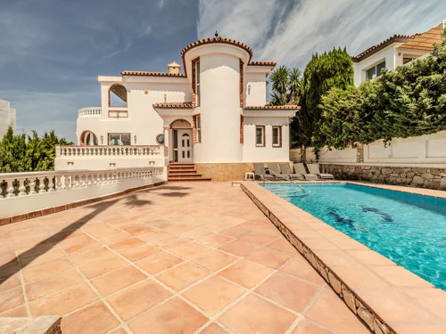 Villa for sale in El Faro, Mijas Costa