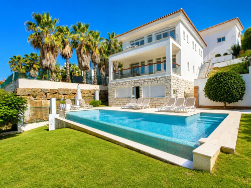Villa for sale in Mijas Costa