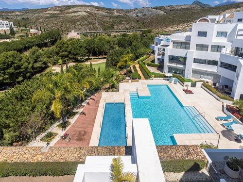 Duplex Penthouse for sale in Benahavis