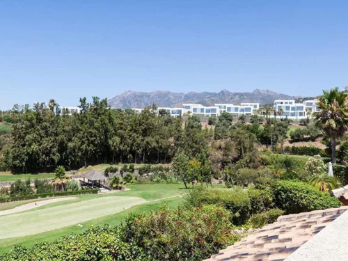 Semi Detached House for sale in Marbella East