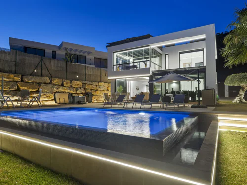 Villa for sale in Mijas
