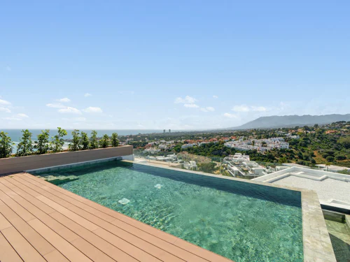 Duplex Penthouse for sale in Cabopino, Marbella East