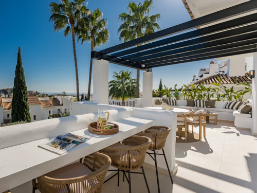 Duplex Penthouse for sale in Nueva Andalucia, Marbella