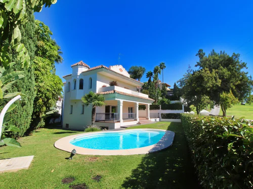 Villa for sale in Guadalmina Alta, San Pedro de Alcantara