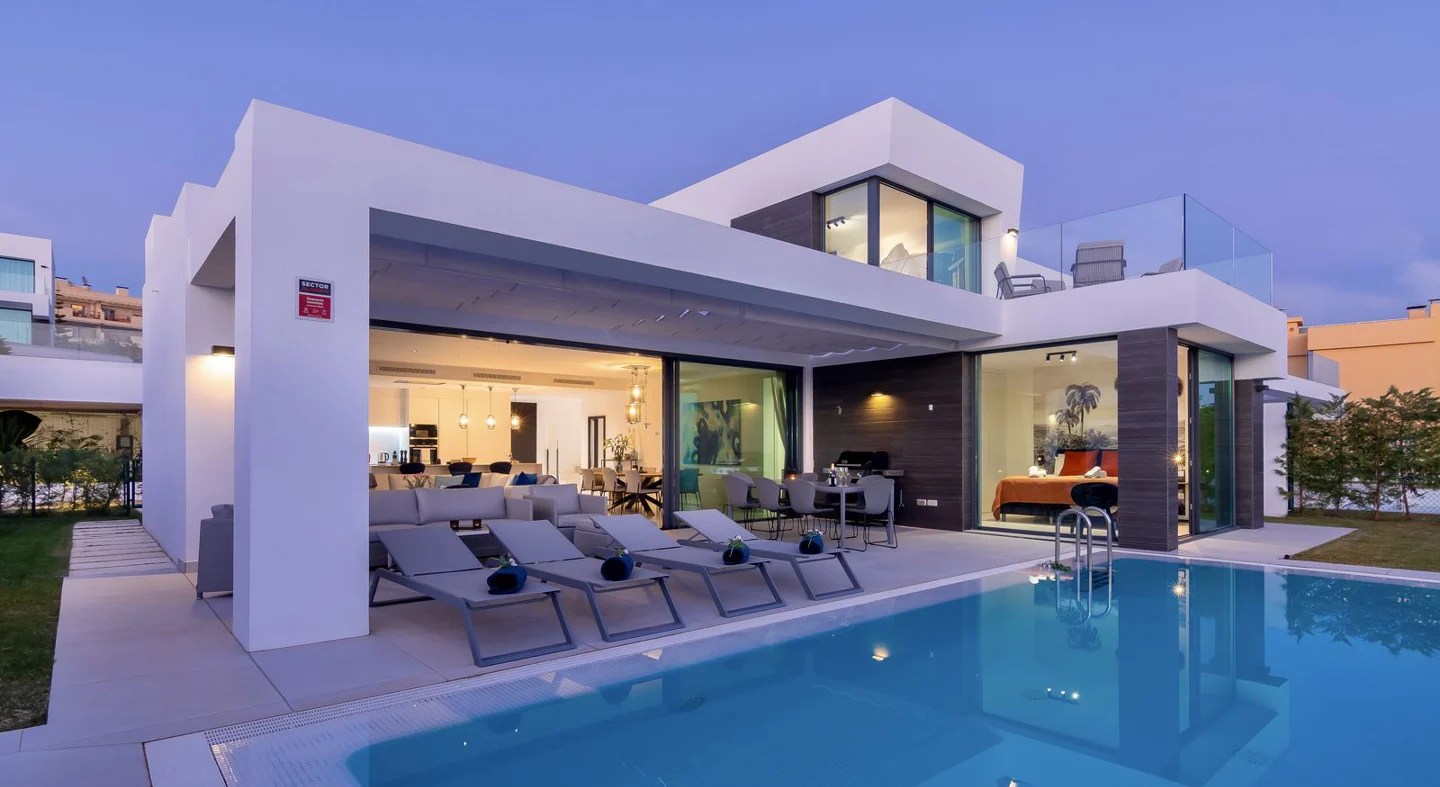 Villa en venta en Calahonda, Mijas Costa