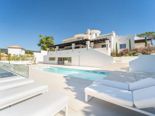 Villa for long term rent in Hacienda Elviria, Marbella East