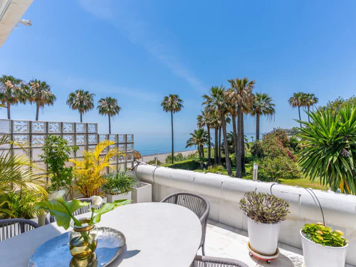 Apartment for sale in Estepona