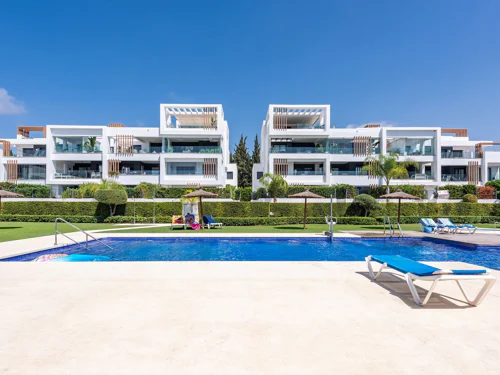 Apartment for sale in Bel Air, Estepona East