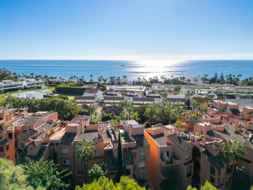 Ground Floor Apartment for sale in Marbella Golden Mile