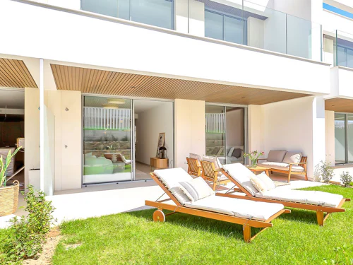 Ground Floor Apartment for sale in Elviria, Marbella East