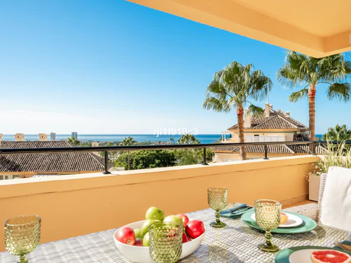 Apartment for sale in Elviria, Marbella East